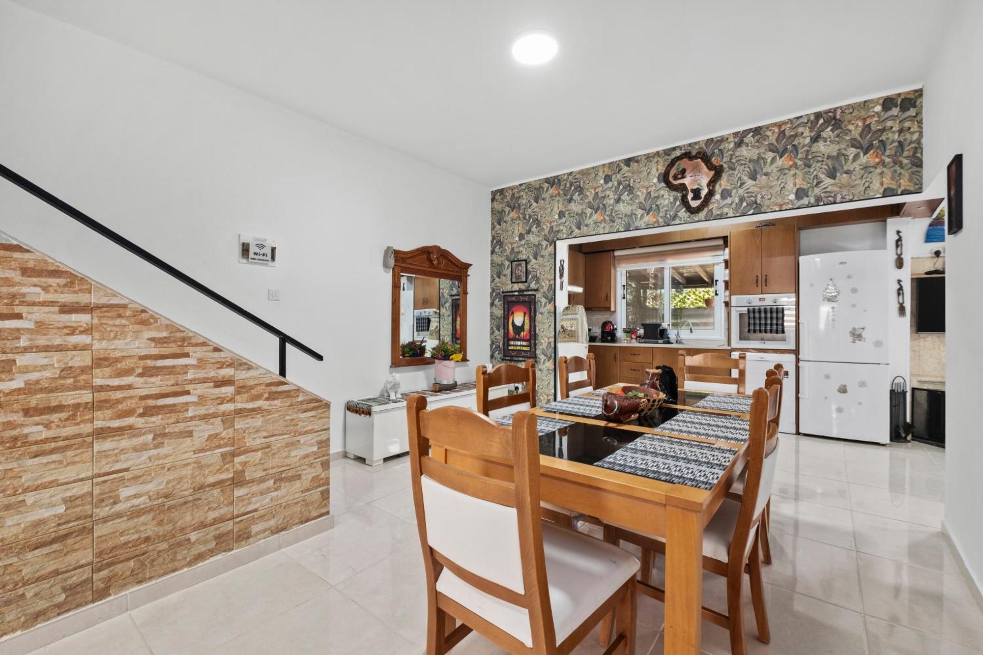 Demetris Apartment Meneou Exterior photo